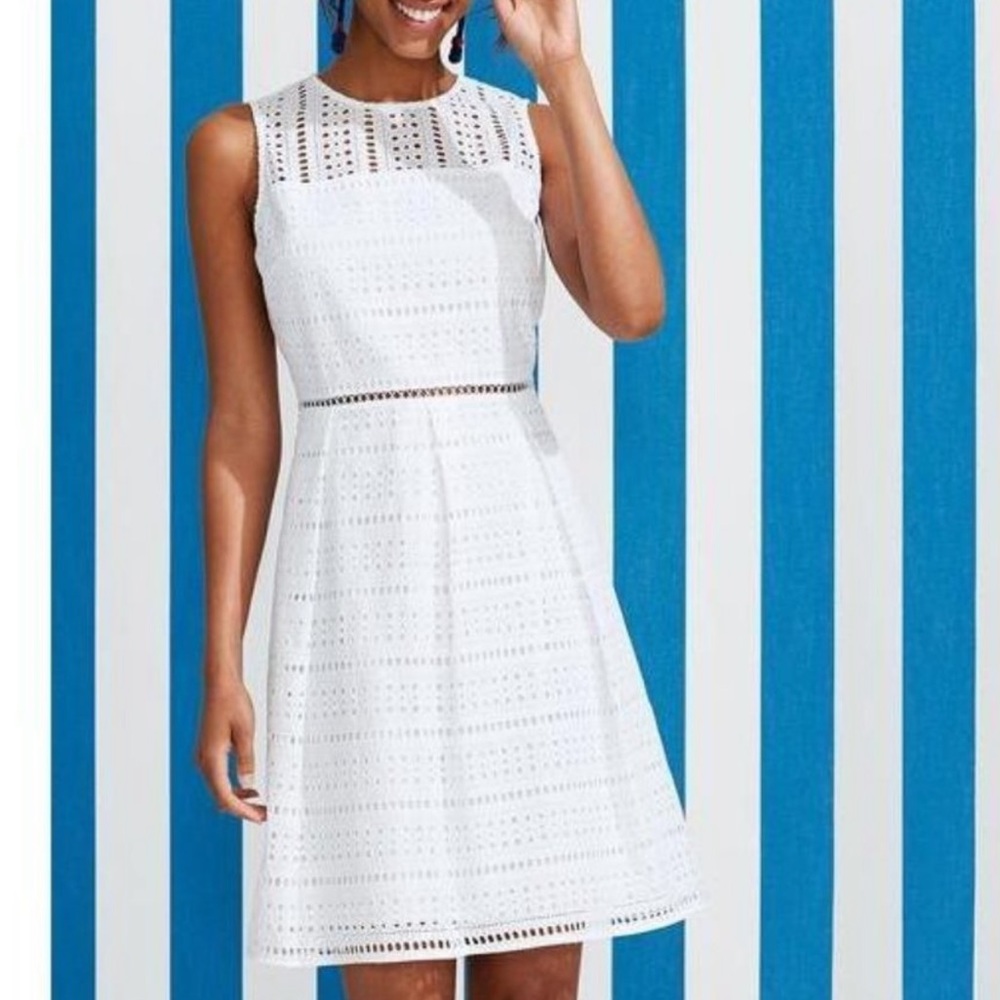 NWT Vineyard Vines white eyelet fit and flare dress size 12